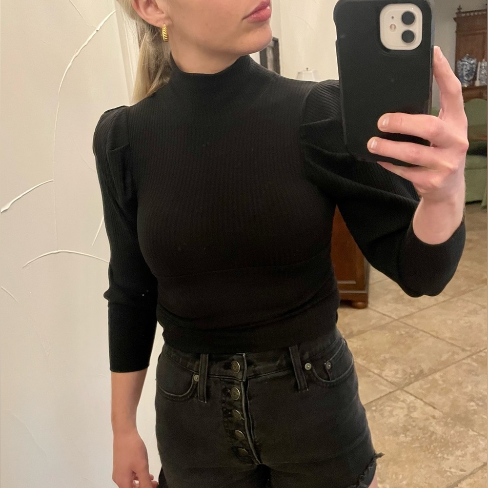 Free people black puff sleeved top